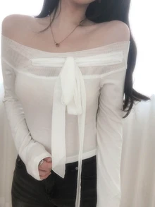 DAZY 甜美蕾絲網紗拼接露肩綁帶長袖T恤 秋季 - 杏色 - 查看 6