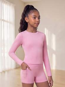 SHEIN Tween Girls Solid Color Sports Outfit, Sports Top + Sports Shorts Set, Comfortable And Fitted Fabric, Suitable For Outdoor Casual Activities - Pink - View 6