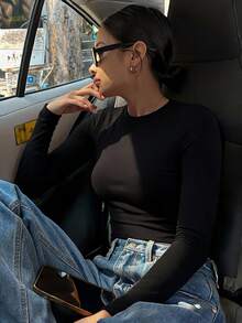 DAZY 女款純色露背修身百搭日常休閒上衣 秋季 - 黑色 - 查看 3