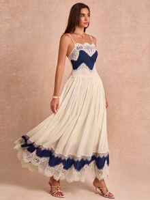 Enchnt Sweet Lace Patchwork Pleated Cami Dress - Navy Blue - View 5
