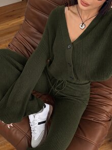 SHEIN EZwear 2件組女款休閒純色寬肩帶開襟衫與抽繩腰喇叭褲套裝，秋冬款 - 軍綠色 - 查看 1