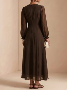 SHEIN Veneréa Gaun Panjang Wanita dengan Lengan Lentera Berkerut dan Leher V - Chocolate Brown - View 2