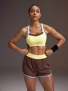 Powerista 女款棕色、黃色、藍色拼接運動內衣 + 二合一短褲套裝 - 棕色 - 查看 4