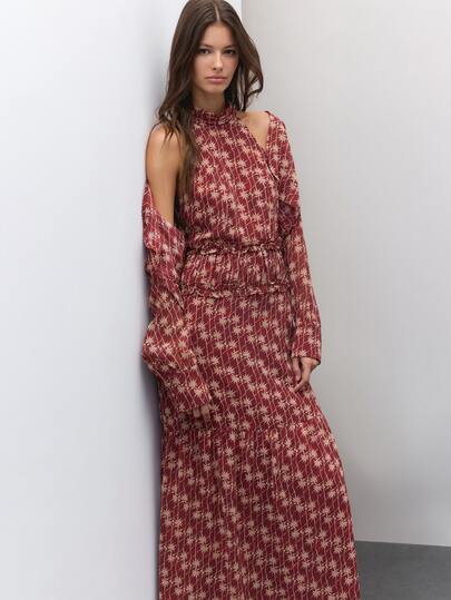 Nöista Burgundy Printed Halter Dress With Jacket Long Sleeves And Fitted Waist. Fall, Winter, Autumn, Wedding Guest,Formal Event, Night Out,Special Occasion