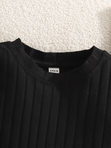 SHEIN 女童休閒時尚羅紋修身小高領長袖T恤搭配喇叭褲 2件套 日常穿著 秋冬款 - 黑色 - 查看 4