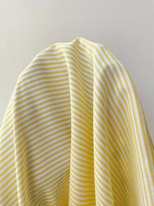 Comfortcana 女款馬術刺繡單排扣襯衫與條紋口袋長褲兩件套 - 黃色 - 查看 6
