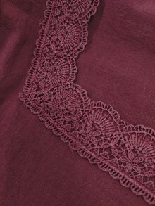 Balvessa Áo blouse nữ 100% cotton cổ vuông, phối ren, vạt bất đối xứng, trang trí cúc, tay dài phồng, phong cách thường ngày thanh lịch vintage, màu đỏ rượu vang, mùa thu, đi brunch - Màu Đỏ Sâu - Xem 4