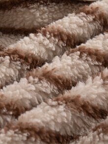 SHEIN 3件組男嬰棕色條紋熊刺繡連帽外套、白色印花連身衣、毛絨長褲套裝，可愛秋冬休閒親子套裝 - 彩色 - 查看 10