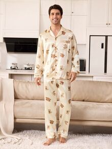 CoupledUp Set Piyama Pria Model Kerah Depan Terbuka Bahan Sutra Imitasi Motif Beruang Kartun - Aprikot - View 7
