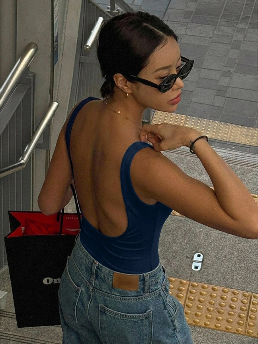 DAZY 女款素色方領露背休閒背心 - 藏蓝色 - 查看 1