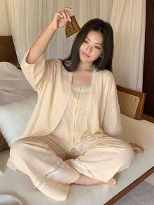 Dazy Plus 3件組度假風居家服套裝，3D波點紋理布料，大尺碼女款春夏白色睡衣套裝 - 杏色 - 查看 4