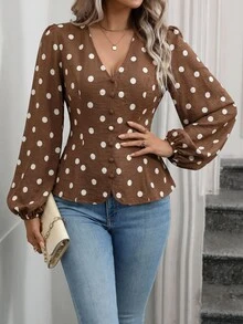 EMERY ROSE Blusa Feminina com Decote em V, Bainha Decorada com Botões, Fenda, Cauda de Peixe, Manga Longa, Manga Lanterna, Romântica, Poá Grande, Marrom Café, Poá, Elegante Francesa, Sofisticada, Casual para Trabalho, Férias, Formal, Escritório, Chá da Tarde, Roupa Elegante, Estilo de Rua, Fotografia de Rua, Nova Chegada Outono/Inverno, Blusa de Outono - Café - Visão 7