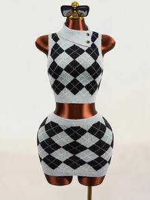 Mistrie Vintage British Style Argyle Knit Set, Half-High Neck Asymmetrical Button Sleeveless Vest & Fitted Bodycon Skirt 2 Pieces Set - Grey - View 7