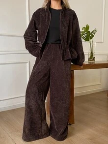 DAZY Setelan 2 Potong Elegan untuk Wanita: Jaket Korduroi yang Mengencangkan Pinggang dan Celana Panjang Lurus untuk Musim Gugur - Burgundy - View 2
