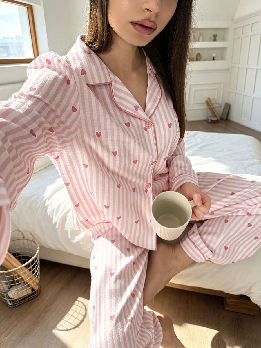 Napfluff 泡泡皺褶愛心印花女款開襟領睡衣套裝 - 淺粉色 - 查看 1