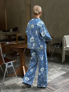 DAZY Women's Floral Print All-Over Loose Denim Jacket And Straight Leg Pants Vacation Style Denim Set Fall - Medium Wash - View 4