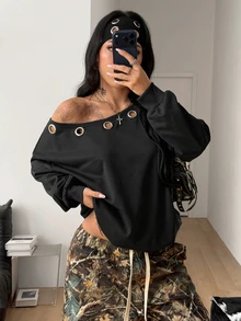 Coolane 女款秋冬休閒哥德龐克復古Y2K街頭風黑色大尺寸露肩抽繩孔眼衛衣上衣秋季穿搭 - 黑色 - 查看 5