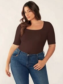 SHEIN BASICS 大尺碼純色修身圓領T恤 夏季上衣 正式休閒度假居家穿著 棕色 基礎款 傳統風格 - 咖啡棕 - 查看 5