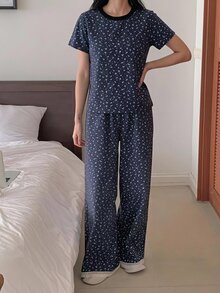 DAZY 2件組碎花拼接配色短袖T恤與長款睡褲套裝，夏季女款睡衣 - 藏蓝色 - 查看 8