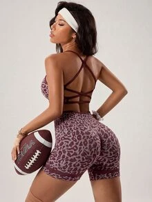 Gameset SHEIN Sport 女款豹紋露背掛脖上衣與比基尼泳褲運動套裝 - 酒紅色 - 查看 2