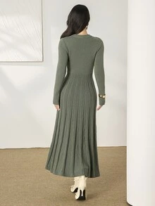 Heiryn Women's Button Half-Placket Long Sleeve Sweater Dress - Dark Green - View 2
