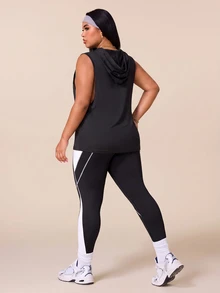 SHEIN Rhythm Era طقم نسائي مقاس كبير مطبوع عليه حروف مع توب بدون أكمام بقلنسوة ورباط وسروال ضيق - متعدد الألوان - مشاهدة 2