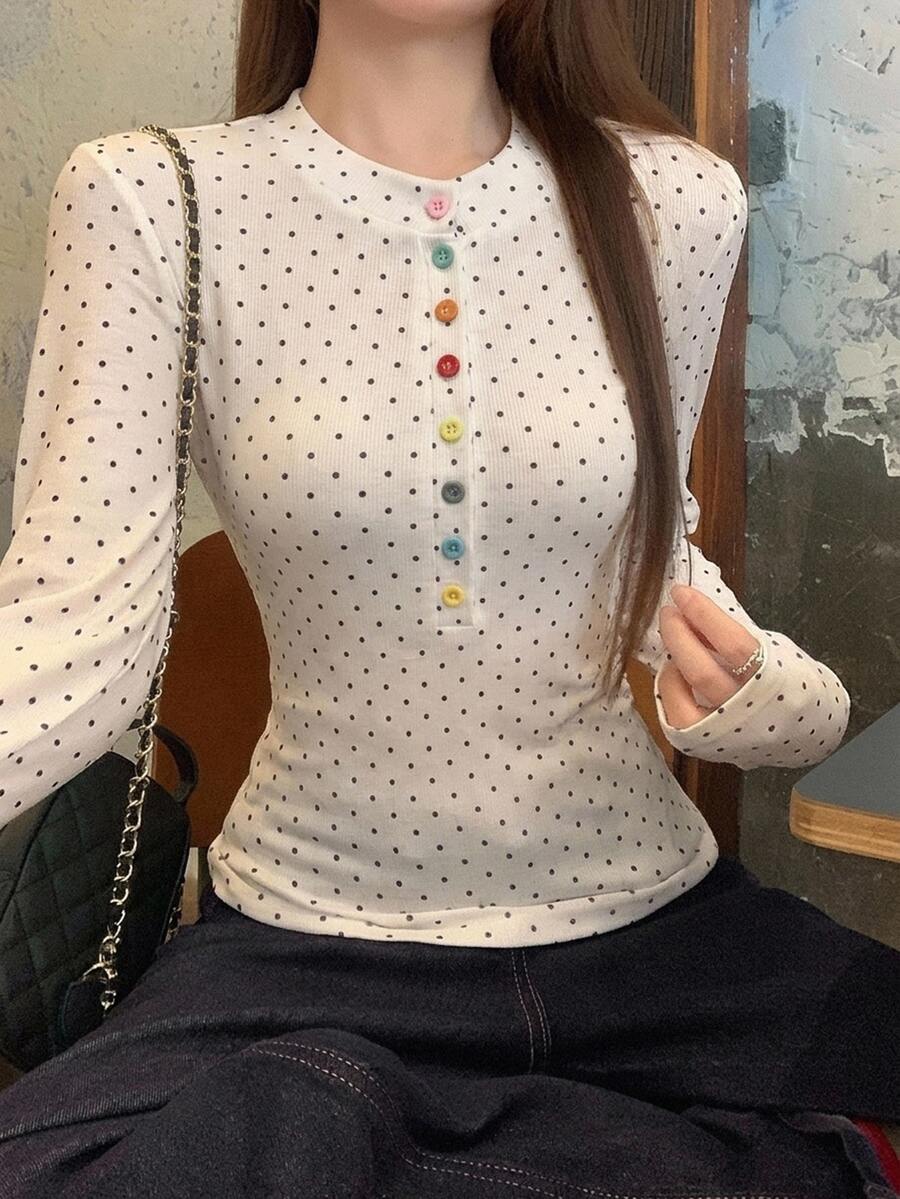 DAZY 女款波點印花鈕扣半開襟長袖休閒T恤 - 白色 - 查看 1