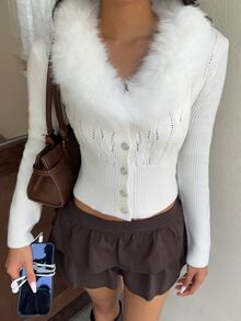 Autumina Cardigan Rajut Wanita dengan Kerah Berbulu, Kancing, Potongan Pas Badan, Pola Asimetris, Lengan Panjang, Hiasan, Sangat Serbaguna, dan Menawan untuk Musim Gugur/Musim Dingin. - Putih - View 5