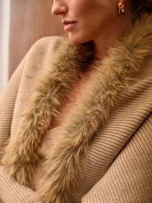 MOTF PREMIUM WOMEN'S ELEGANT KHAKI PATCHWORK FAUX FUR SHAWL CARDIGAN - Khaki - View 4