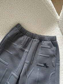 SHEIN 幼童男童 2件組提花字母衛衣與長褲套裝 半拉鍊套頭衫 抓絨內裡保暖深灰色 運動休閒服 秋冬款 - 深灰色 - 查看 5