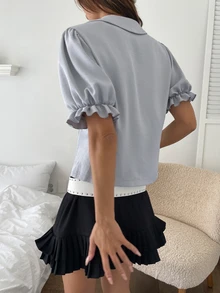 K-Vae Kemeja Pendek Wanita Gaya Korea Segar Warna Abu-Biru Muda Berkerah Model Vintage Kancing Ganda dengan Lengan Berlipit dan Rumbai - MultiWarna - View 2