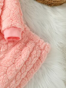 SHEIN Playful Pals 嬰兒服裝套裝，秋冬新款甜美可愛衛衣與毛茸茸長褲 2 件套，粉色可愛兔子圖案，加厚抓絨套裝 - 粉色 - 查看 5