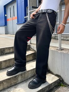 Manfinity EMRG Men Y2K Black Denim Pants Skeleton Palm Embroidery Design Loose Fit Bootcut Jeans Hip Hop Goth Casu - Black - View 2