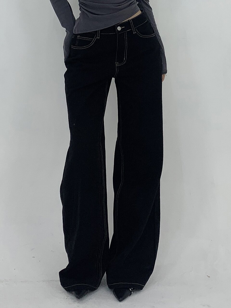 Women's Black Jeans With Contrast Stitching