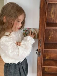 DAZY Pullover Longgar Warna Krem dengan Pola Tekstur Lengan Panjang, Kemeja Rajut Jacquard Musim Gugur untuk Anak Perempuan Muda - Krem - View 7