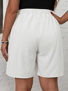 SHEIN LUNE Plus Size Women's Solid Color Casual Versatile Daily Wear Shorts - White - View 2