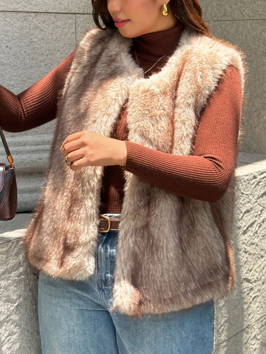 Easura Plus Size Round Neck Sleeveless With Pockets Fashion Elegant Street Party Gathering Date Plus Size Women Faux Fur Coat Winter - Camel - View 1