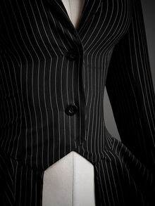 SHEIN ICON Y2k Women's Going Out Halloween Cosplay Gothic Mistress Black Ruffle  Fashion Commuter Striped Waist-Cinching Ruffle Hem Blazer For Costume Play - Black - View 7