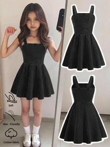 SHEIN 女童拼接A字下擺細肩帶洋裝，夏季輕量新款，黑色，休閒甜美街頭風時尚度假設計，獨特百搭基礎極簡拼接大下擺無彈力後腰鬆緊收腰修身牛仔短洋裝，舒適棉質牛仔布料，適合日常穿著、外出、聚會、派對、上學、居家、通勤，2026 - 黑色 - 查看 1