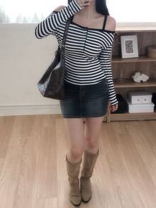 DAZY Women's Striped Korean Style Long Sleeve Spring/Autumn T-Shirt Vacation - Black and White - View 5