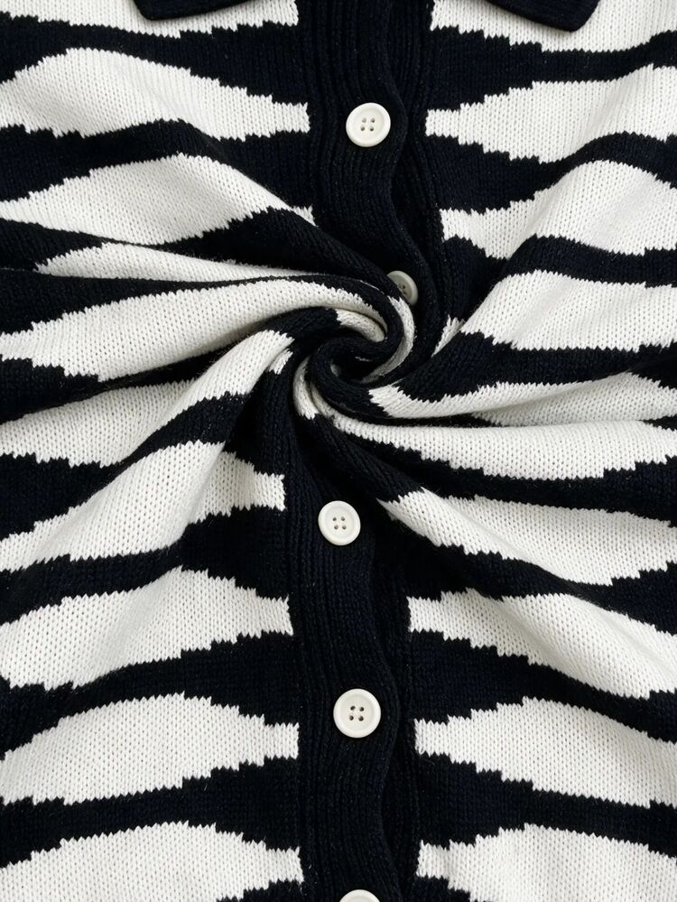 Solivie Women's Colorblock Short Sleeve Knit Top - Black and White - View 6