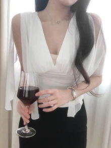 DAZY 女款素色休閒百搭日常穿著襯衫 秋季 - 白色 - 查看 1