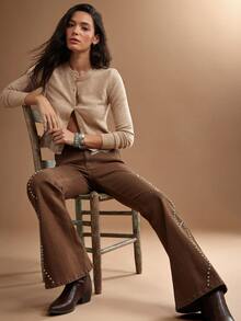 WESTFADE Button Front Long Sleeve Lace Hem Cardigan Sweater, Fall Winter 2026 Western Style Cowgirl Clothing, Rodeo, Female Country Look, Autumn, Festival - Khaki - View 5