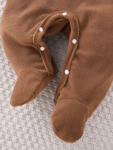 Set Pakaian Rumah Bayi Baru Lahir Nyaman, Lembut, Mewah, Warna Cokelat Kopi, Motif Beruang Teddy, Bordir Patch, Telinga 3D, Kancing Jepret, Leher Bulat, Lengan Panjang, Romper dengan Penutup Kaki dan Topi - Coffee Brown - View 7