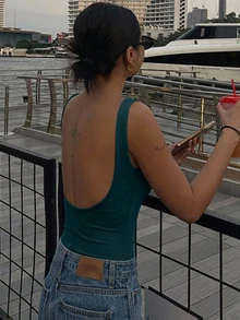 DAZY 女款夏季純色露背性感背心 - 墨綠色 - 查看 4