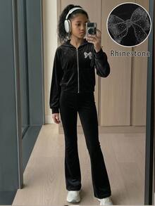 SHEIN 青少年女孩秋冬休閒時尚天鵝絨蝴蝶結水鑽連帽拉鍊運動衫與修身喇叭褲兩件套 - 黑色 - 查看 2