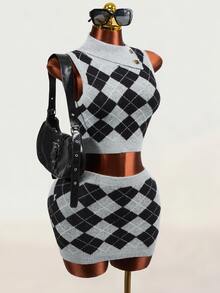 Mistrie Vintage British Style Argyle Knit Set, Half-High Neck Asymmetrical Button Sleeveless Vest & Fitted Bodycon Skirt 2 Pieces Set - Grey - View 6