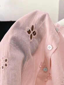 INAWLY 大尺碼女款純色鏤空刺繡單排扣休閒襯衫 - 粉色 - 查看 7