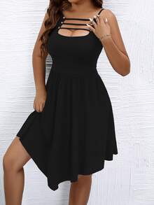 SHEIN PETITE Petite 系列女款鏤空前領口休閒百搭 A 字洋裝 - 黑色 - 查看 4