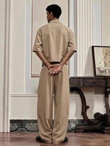 SWAVVY 男士純色翻領短袖雙排扣襯衫與長褲休閒套裝 - 卡其色 - 查看 2
